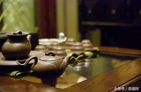茶中的各种手势礼仪，茶的三个礼仪大全