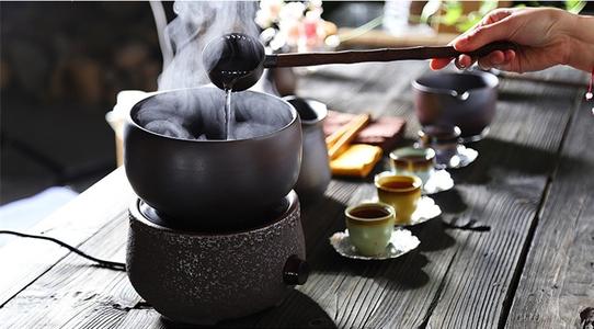 白居易茶的诗句有哪些，唐朝最出名的10首经典茶诗
