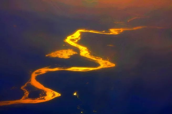 含有黄河的诗句有哪些，赞美我国黄河壮阔的9首古诗